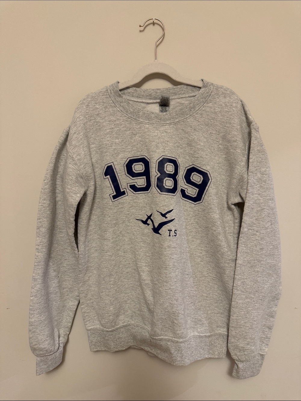 Gray 1989 Graphic Crewneck Sweatshirt -Girls Extra Small
